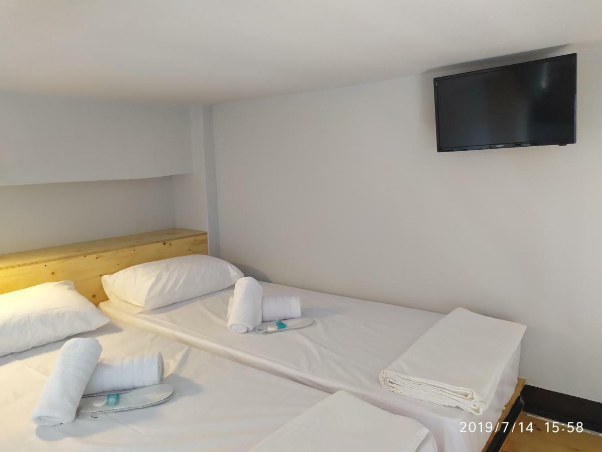 Thess Rooms Georgiou Katechaki 13 Salonicco Esterno foto
